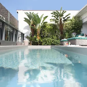 Ofelias 4sup By Bondia Group 4*, Барселона Испания